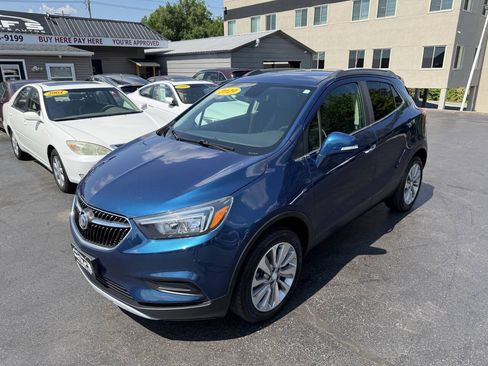 Used 2019 Buick Encore Preferred AWD/4WD image 2