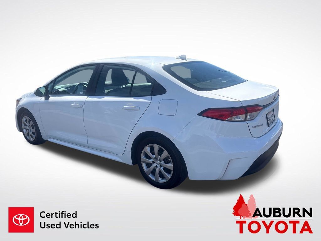 Certified 2026 Toyota Corolla LE FWD image 6