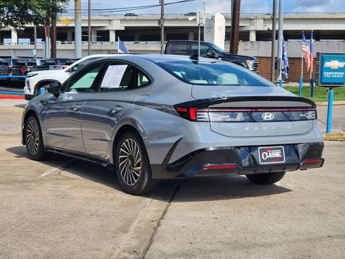 Used 2025 Hyundai Sonata SEL FWD image 5