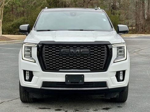 Used 2022 GMC Yukon SLT image 12