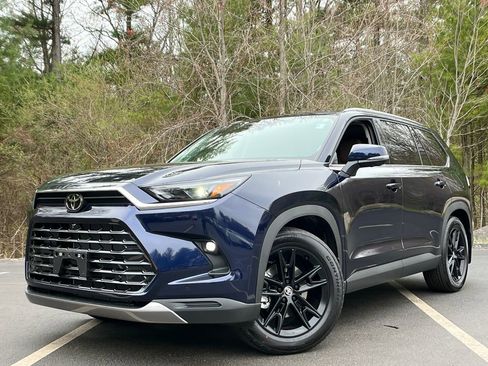 New 2026 Toyota Grand Highlander AWD image 1