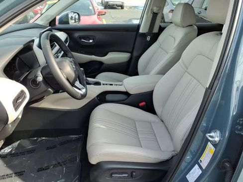 Certified 2026 Honda HR-V EX-L image 4