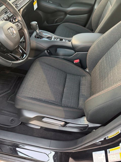 Certified 2026 Honda HR-V Sport image 5