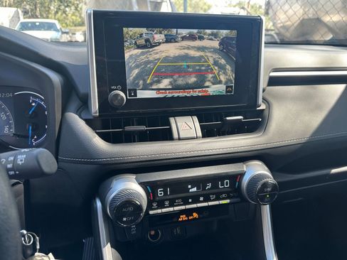 Used 2025 Toyota RAV4 LE image 17