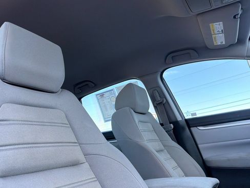 Used 2017 Honda CR-V LX image 16