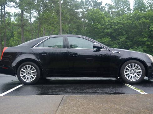 Used 2011 Cadillac CTS Luxury AWD/4WD image 4