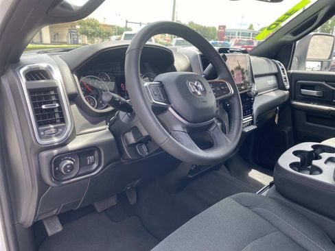 Used 2025 RAM 2500 Big Horn AWD/4WD image 27