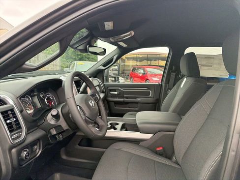 New 2026 RAM 2500 Big Horn AWD/4WD image 28