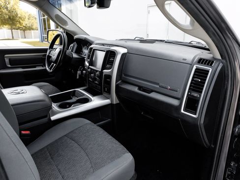 Used 2016 RAM 1500 Lone Star RWD image 16