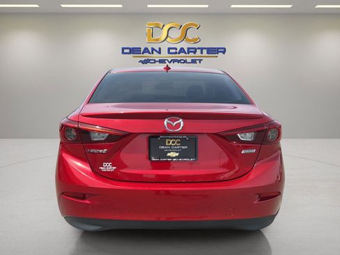 Used 2017 MAZDA MAZDA3 Grand Touring w/ Premium Equipment Package FWD image 4