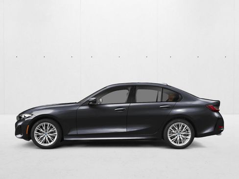 Used 2026 BMW 330i xDrive Sedan w/ Premium Package AWD/4WD image 3