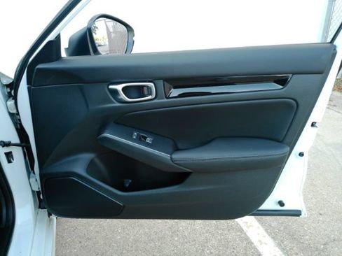 Used 2024 Honda Civic Touring image 20