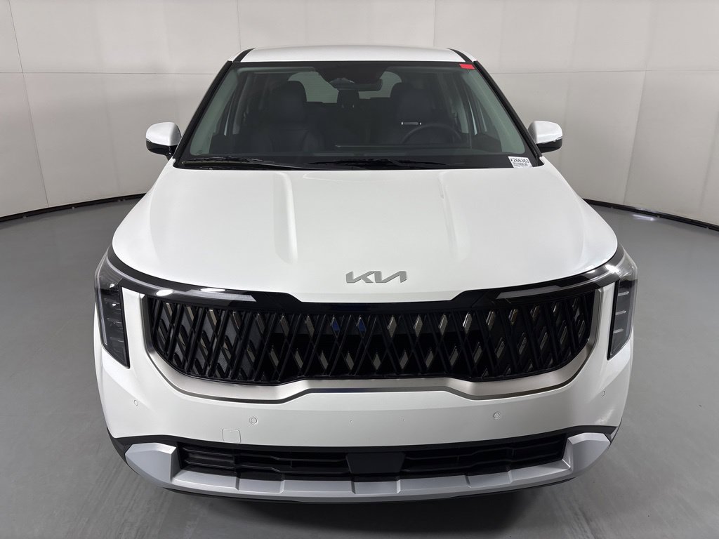 New 2026 Kia Carnival FWD image 3