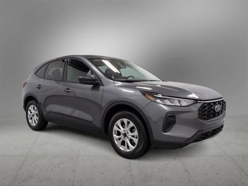 Used 2025 Ford Escape Active image 2