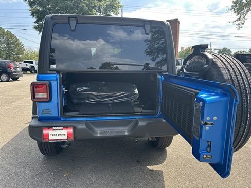 New 2025 Jeep Wrangler Sport S image 18