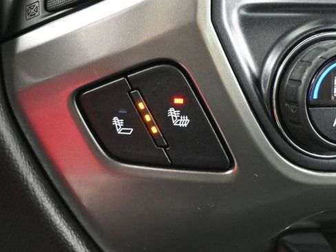 Used 2018 Chevrolet Silverado 1500 LT w/ All Star Edition AWD/4WD image 22