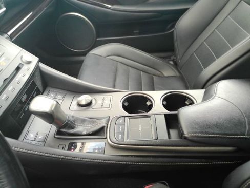 Used 2015 Lexus RC 350 w/ Luxury Package image 34