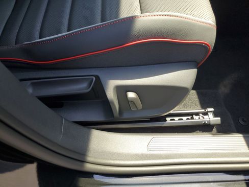 New 2025 Volkswagen GTI Autobahn image 7