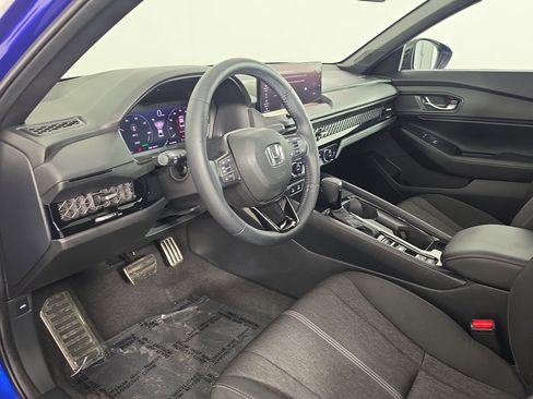 Used 2023 Honda Accord Sport image 14