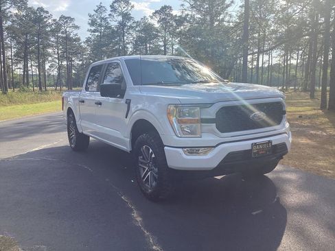 Used 2021 Ford F150 XL w/ STX Appearance Package AWD/4WD image 7