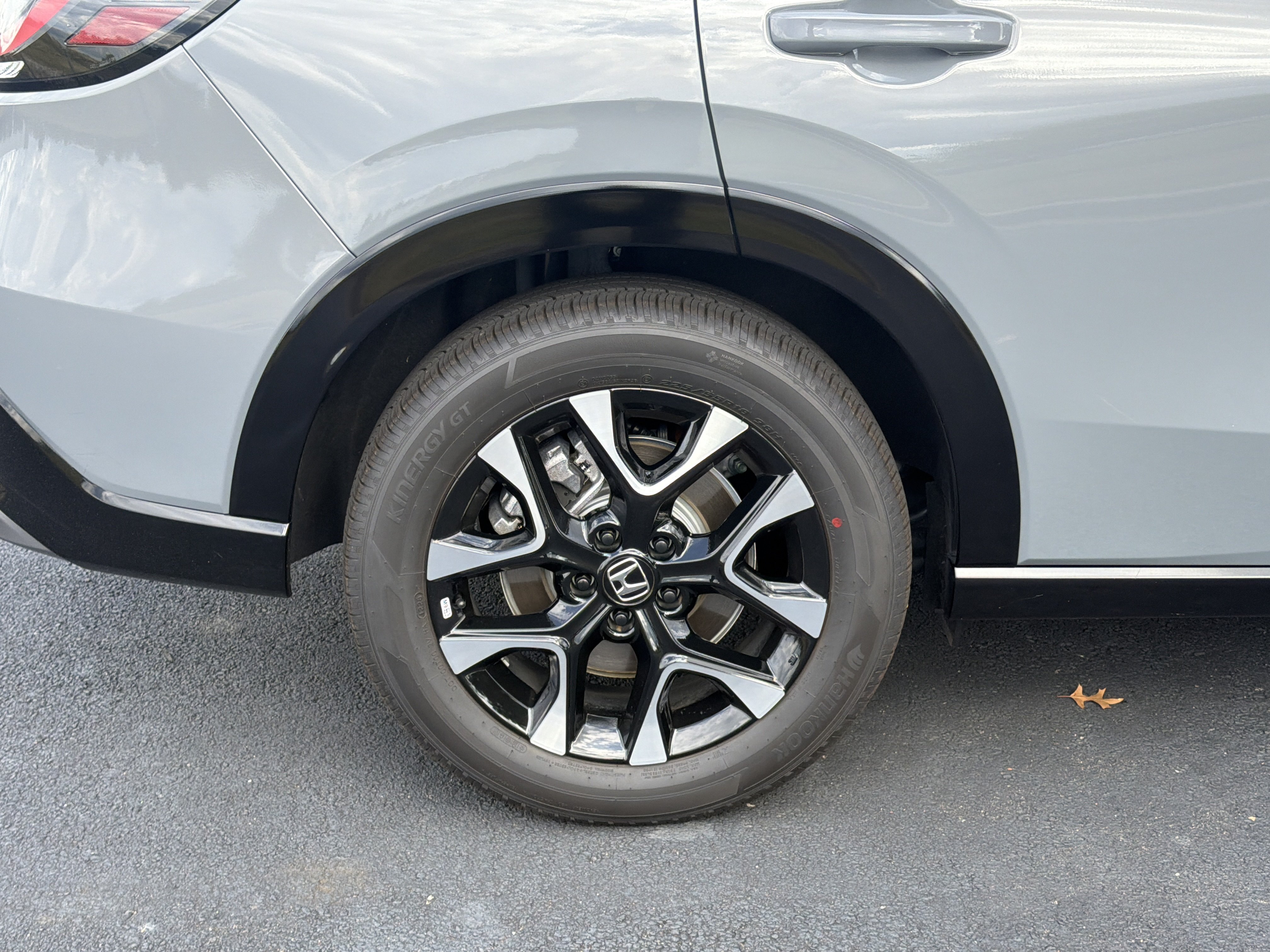 Certified 2027 Honda HR-V EX-L image 34
