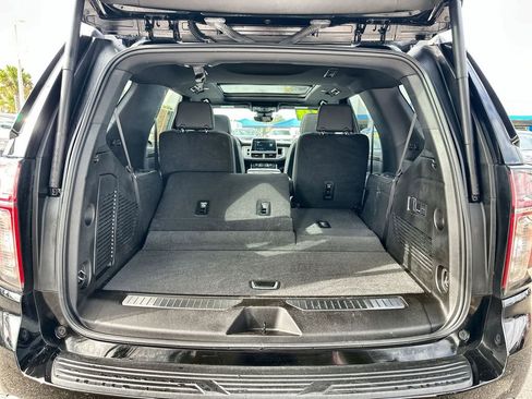 Used 2024 Chevrolet Tahoe High Country image 31