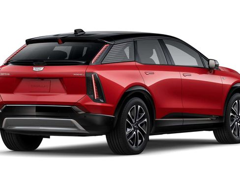 New 2026 Cadillac Optiq Sport 1 w/ LPO, Floor Liner Package AWD/4WD image 29
