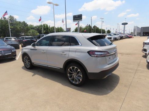 Used 2023 Lincoln Nautilus Reserve w/ Equipment Group 201A AWD/4WD image 14