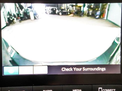 Used 2022 Honda Civic EX-L image 32