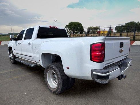 Used 2016 Chevrolet Silverado 3500 High Country w/ Duramax Plus Package AWD/4WD image 4