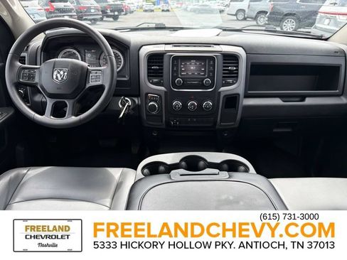 Used 2022 RAM 1500 Tradesman w/ Chrome Appearance Group RWD image 18
