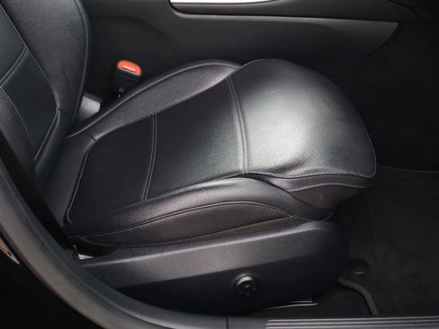 Used 2024 Mercedes-Benz C 300 4MATIC Sedan image 19