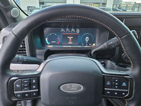 Used 2024 Ford F350 Platinum image 23