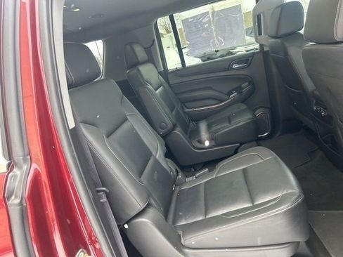 Used 2017 Chevrolet Suburban LT w/ Luxury Package image 25