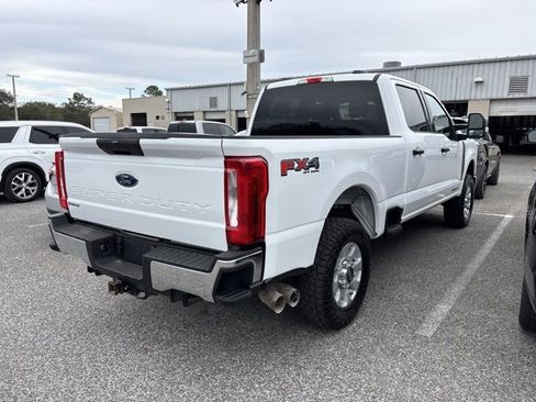 Used 2024 Ford F250 XLT w/ FX4 Off-Road Package image 3