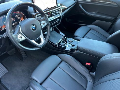 Used 2024 BMW X3 xDrive30i w/ Premium Package image 11