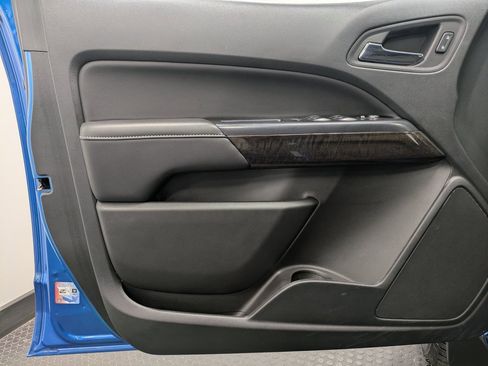 Used 2022 GMC Canyon Elevation w/ Trailering Package image 8