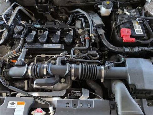 Used 2018 Honda Accord Sport image 15