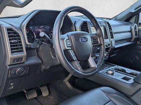 Used 2020 Ford Expedition XLT w/ Equipment Group 202A RWD image 3