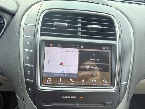 Used 2016 Lincoln MKX Select w/ Select Plus Package FWD image 21