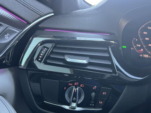 Used 2020 BMW M5 w/ Executive Package image 22