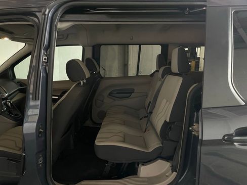 Used 2014 Ford Transit Connect XLT image 17
