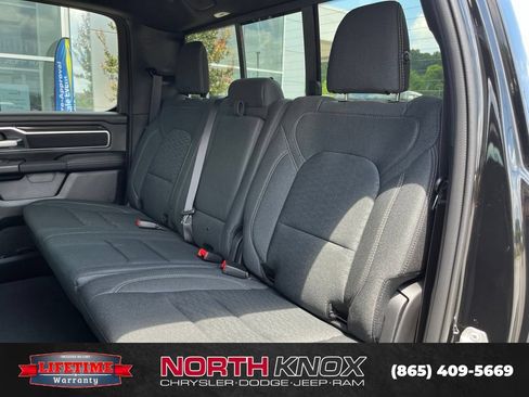 New 2026 RAM 1500 Big Horn AWD/4WD image 13