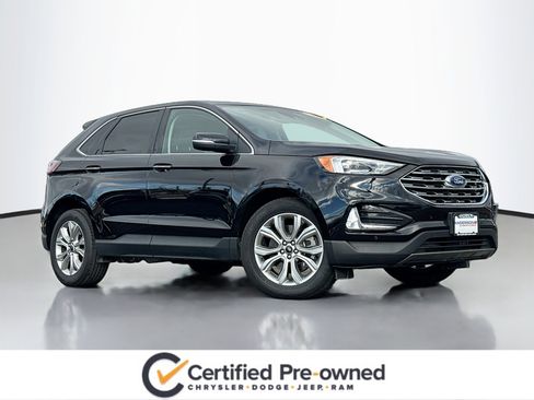 Used 2024 Ford Edge Titanium image 1
