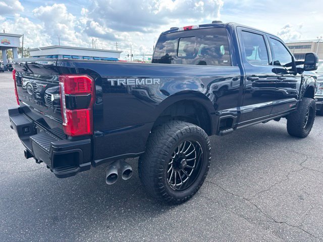 Used 2024 Ford F250 Lariat w/ Tremor Off-Road Package AWD/4WD image 8