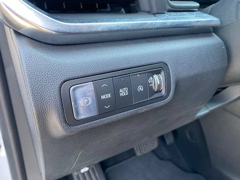 Used 2026 GMC Terrain Elevation FWD image 17