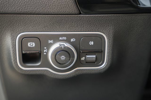 New 2026 Mercedes-Benz GLA 35 AMG 4MATIC image 44