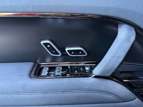 Used 2025 Land Rover Range Rover Sport SV Edition Two image 11