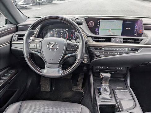 Used 2019 Lexus ES 350 w/ Premium Package image 16
