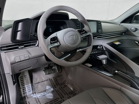 New 2026 Hyundai Elantra Sport FWD image 9